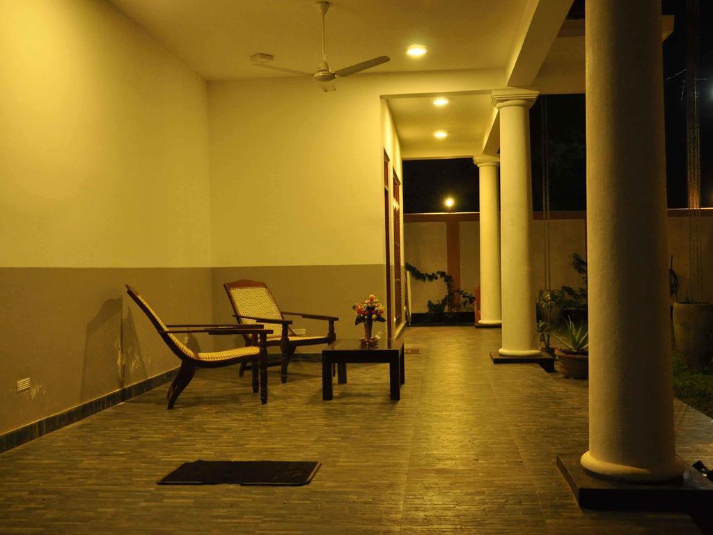Helis Place Unawatuna Exterior photo